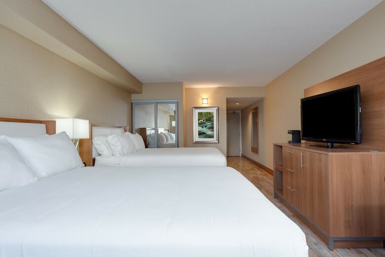 Hotel Lakeview Inn & Suites Frederiction