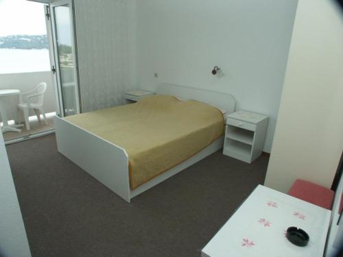 Hostal Triple Room Supetarska Draga - Donja 2001b