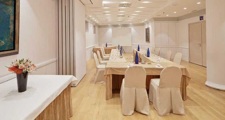Hotel NH Collection Madrid Paseo Del Prado
