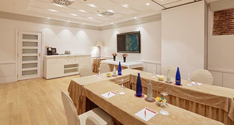 Hotel NH Collection Madrid Paseo Del Prado