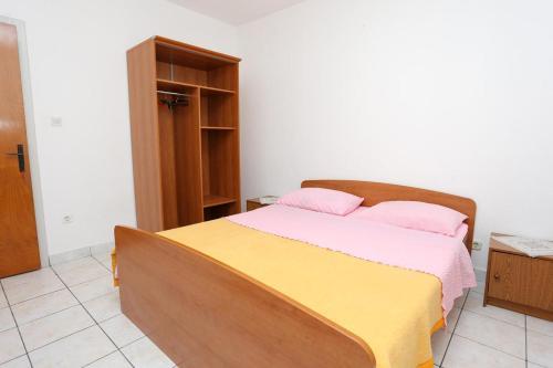 Apartments With A Parking Space Orebic (peljesac) - 10102