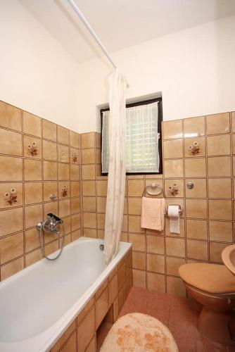 Apartment Barbat 4977a