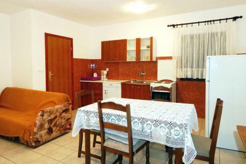 Apartment Pag 4119c