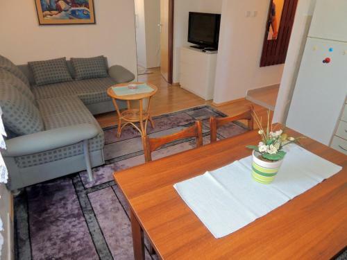 Apartments Zoric