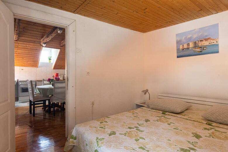 Apartamentos Old Town Baroque Palace Accommodation