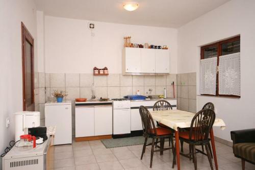 Apartment Biograd Na Moru 4303a