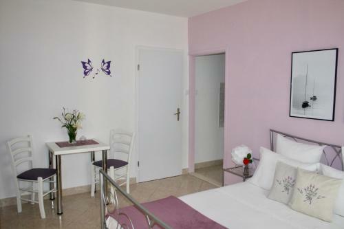 Apartamentos Villa Marinesa