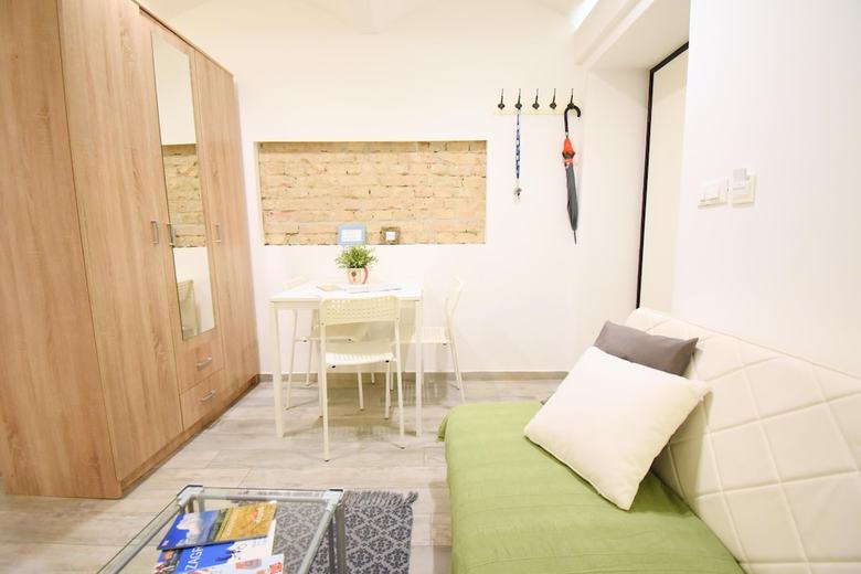 Donos Apartments