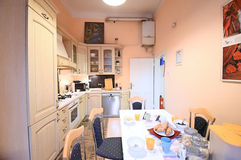 Donos Apartments