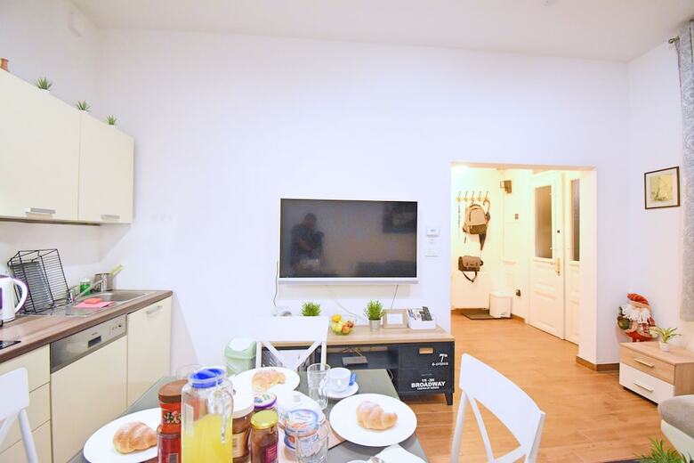 Donos Apartments