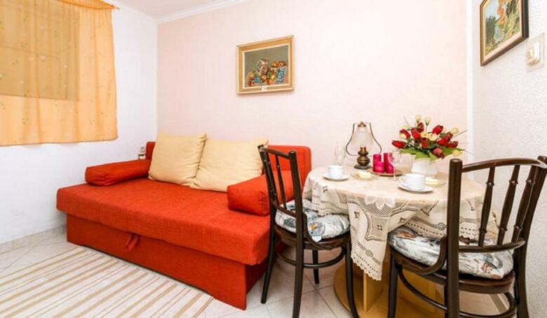 Apartments Nicol
