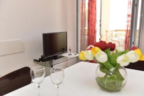 Apartments With A Parking Space Novalja (pag) - 9373