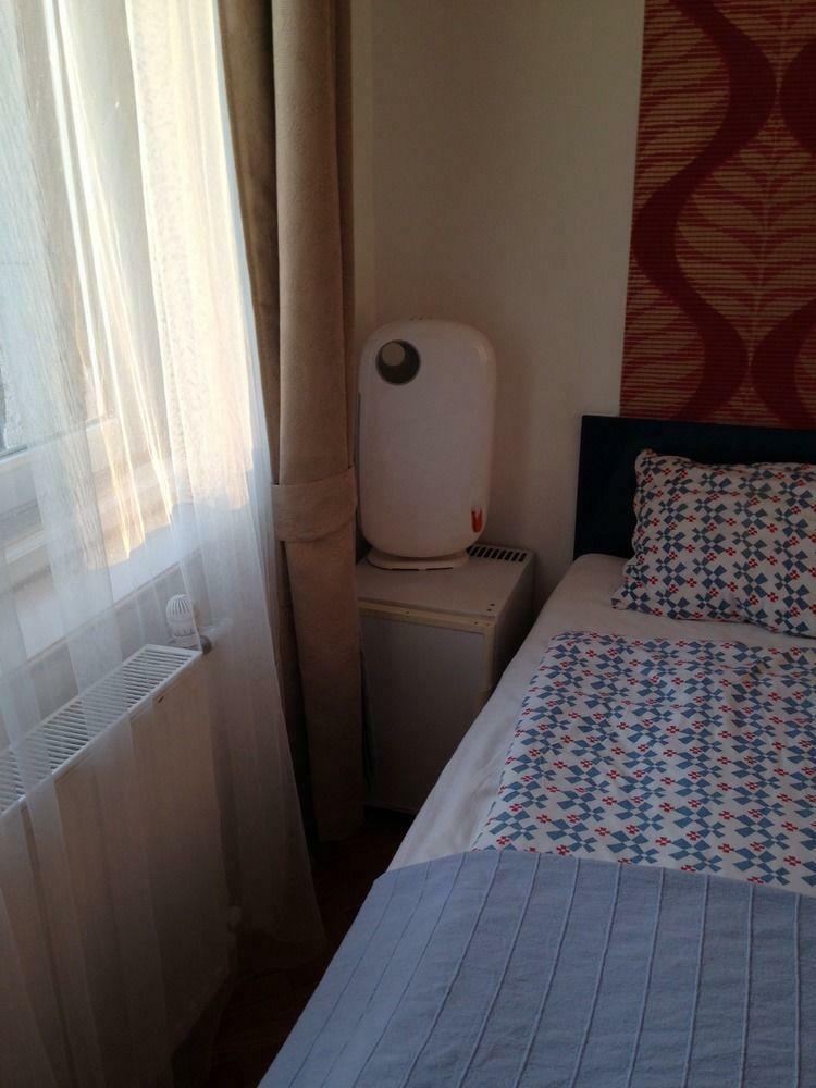 Residencia Europa Centerpoint Guesthouse