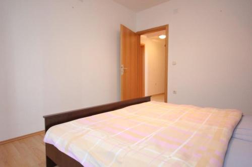 Apartments By The Sea Pasman - 8217
