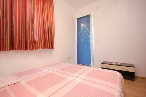 Apartments By The Sea Pasman - 8217