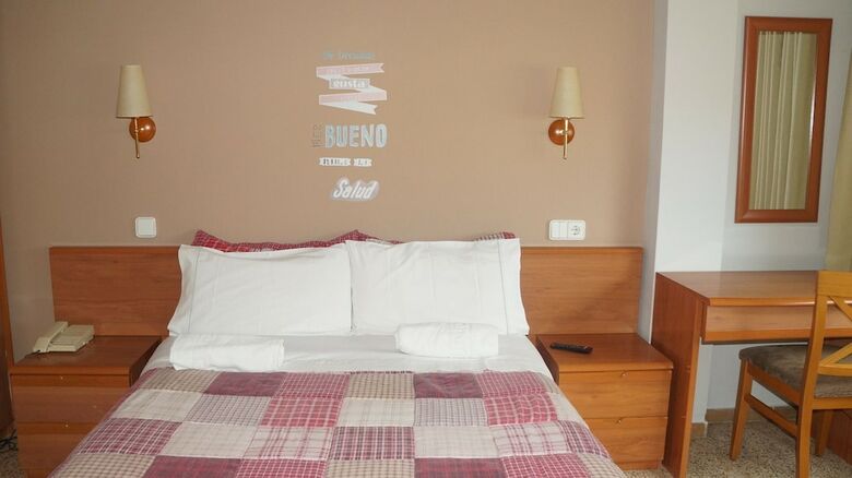 Hotel Marinada