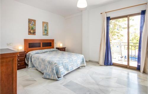 Holiday Apartment Calahonda With A Fireplace 04