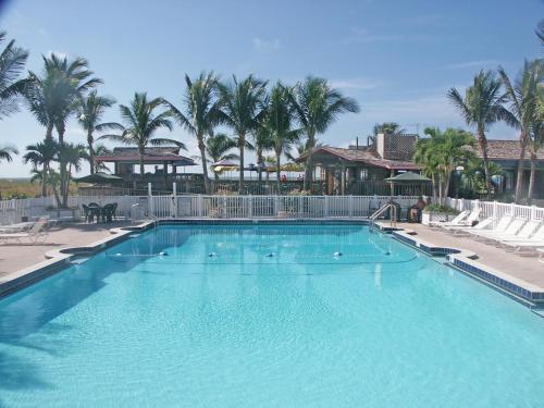 The Beachcomber Beach Resort & Hotel