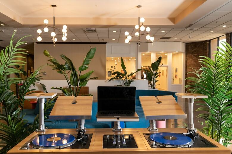 Hotel Holiday Inn Burbank-media Center