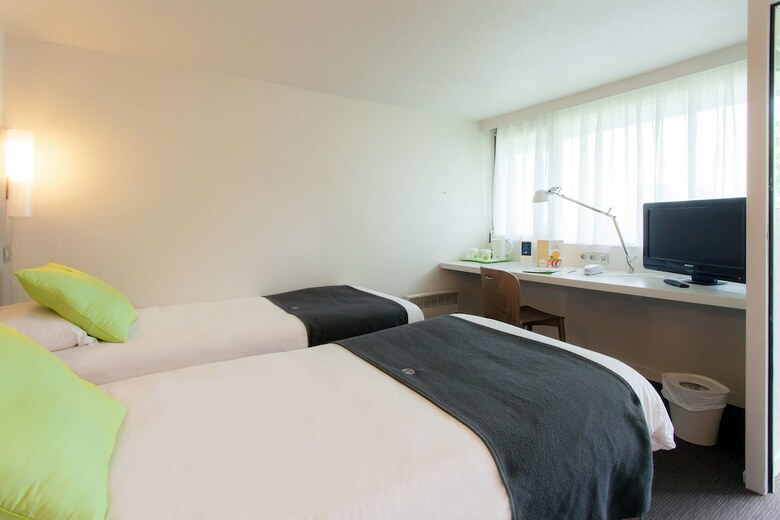 Hotel Campanile Angers Ouest - Beaucouz�