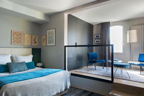 Hotel Auberge Du P�re Bise - Jean Sulpice