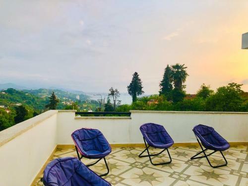 Hostal Holiday House Green Cape Batumi