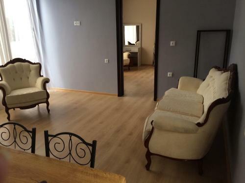 Hostal Holiday House Green Cape Batumi