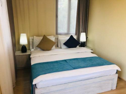 Hostal Holiday House Green Cape Batumi