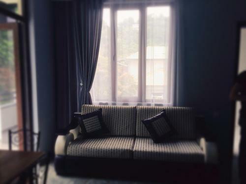 Hostal Holiday House Green Cape Batumi