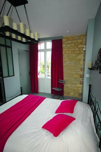 Hostal Le Manoir D'� C�t�