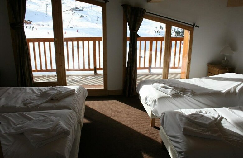 Aparthotel Chalet Des Neiges : La Cime Des Arcs