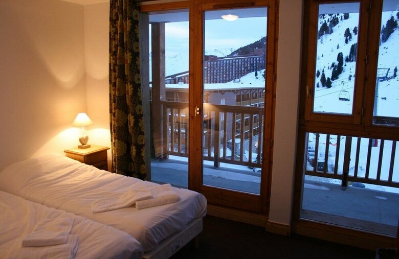 Aparthotel Chalet Des Neiges : La Cime Des Arcs