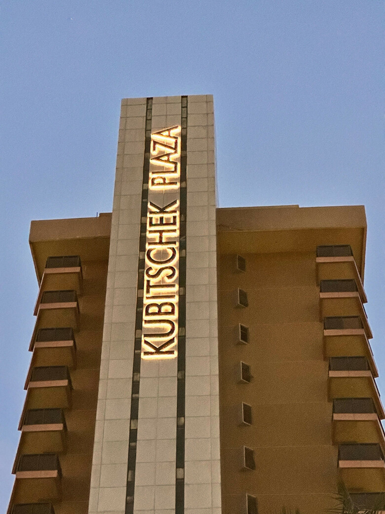 Hotel Kubitschek Plaza