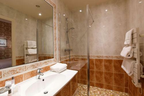 Best Western Premier Grand Monarque Hotel & Spa