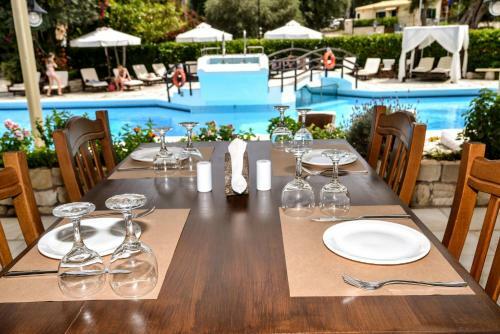 Hotel Paxos Club Resort & Spa