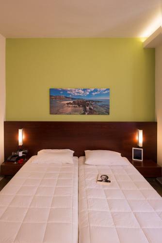 Hotel Oscar Suites & Village
