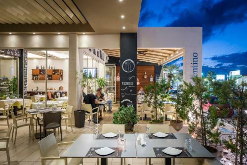Hotel Oscar Suites & Village