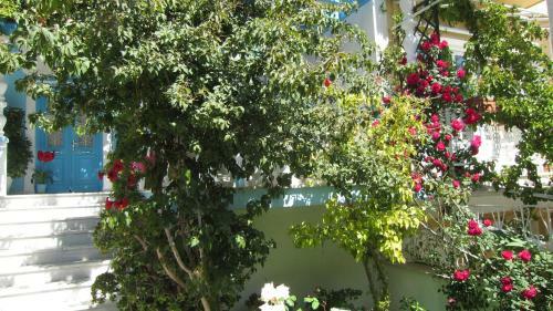 Hostal G. Sandalis Hotel