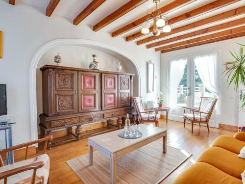 Holiday Home Roch Arvor