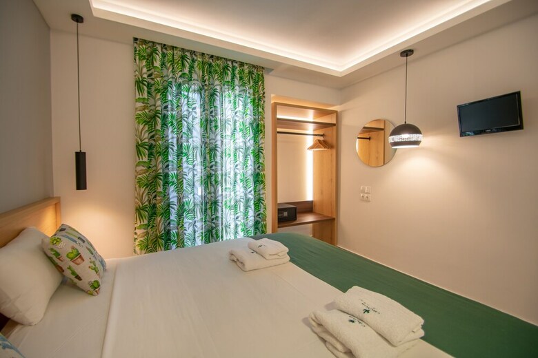 Cactus Hotel