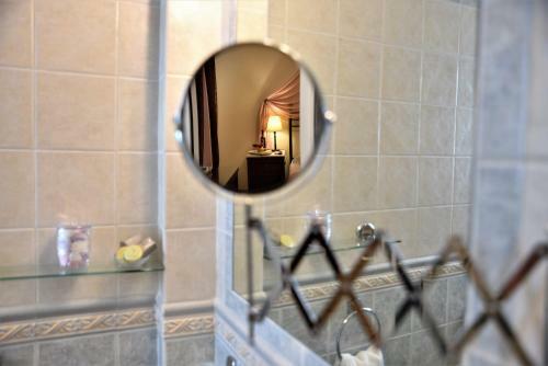 Ostria Hotel