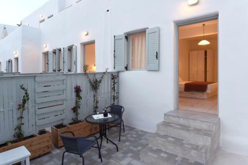 Hotel Porto Naoussa - Adults Only