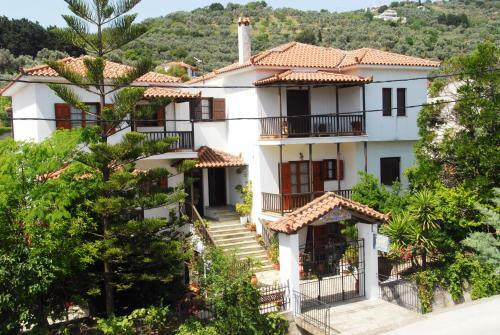 Apartamento Anofli Suites