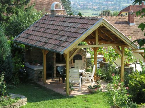 K?vir�g Apartman