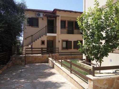 Angeo Apartments