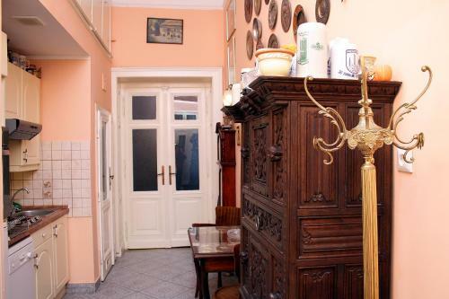Budapest Tourist Apartments - J�zsef K�r�t