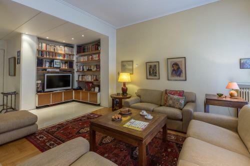 Apartamento Art Deco Spacious Appartment Close To Centre