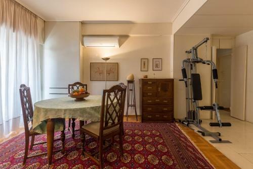 Apartamento Art Deco Spacious Appartment Close To Centre