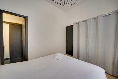 Nice Apartment For 2 In Historical Center