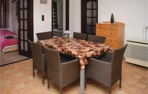 Holiday Home Juh�sz Gyula Utca-sz�nt�d